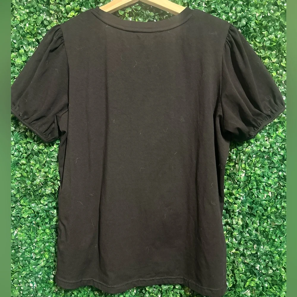 Perfect Spring Top! - Picture 2 of 5